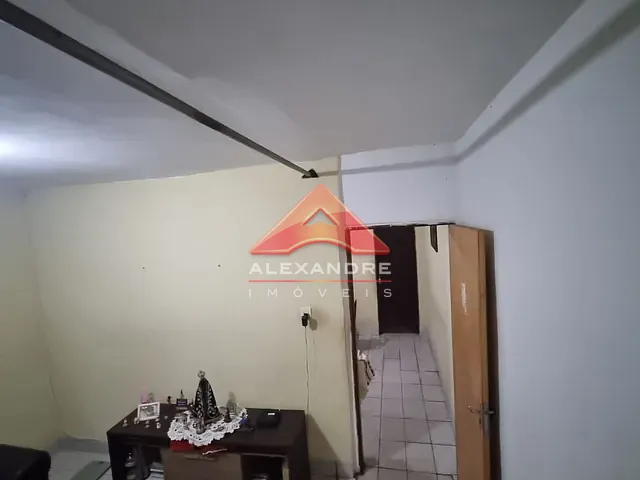 Casa com 125m² 4 quartos e 2 banheiros, à venda, no bairro Residencial União em São José dos Campos