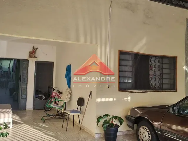 Casa com 125m² 4 quartos e 2 banheiros, à venda, no bairro Residencial União em São José dos Campos