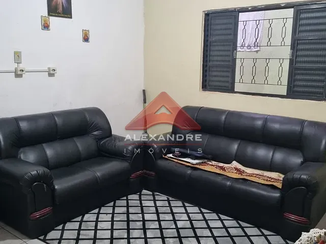 Casa com 125m² 4 quartos e 2 banheiros, à venda, no bairro Residencial União em São José dos Campos