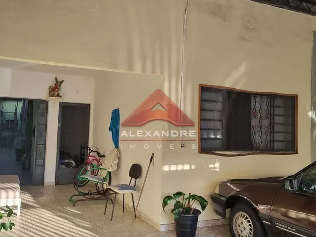 Casa com 125m² 4 quartos e 2 banheiros, à venda, no bairro Residencial União em São José dos Campos