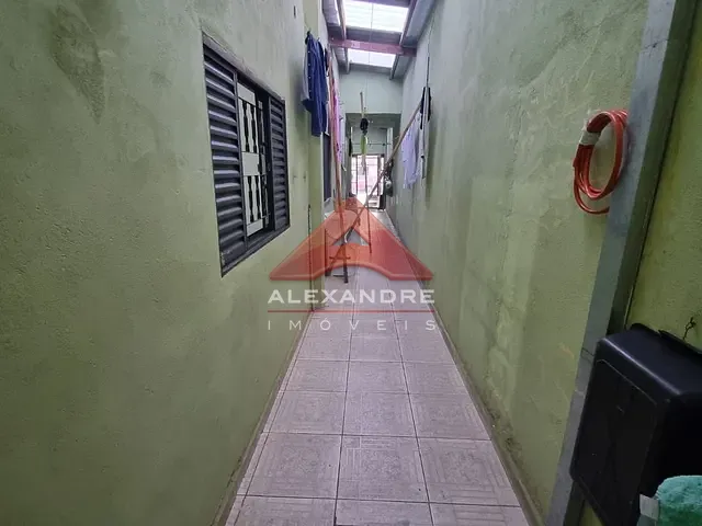 Casa com 125m² 4 quartos e 2 banheiros, à venda, no bairro Residencial União em São José dos Campos