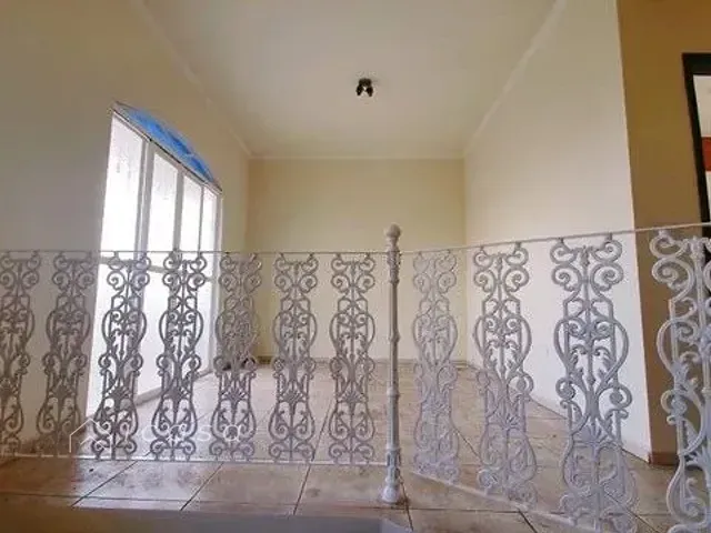 Casa com 308m² 5 quartos e 4 banheiros, à venda, no bairro Jardim América em São José dos Campos