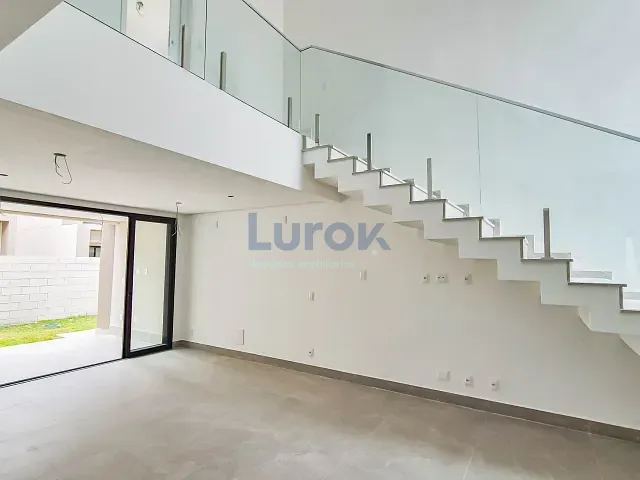 Casa 3 quartos e 4 banheiros, para alugar, no bairro Vista Alegre em Vinhedo