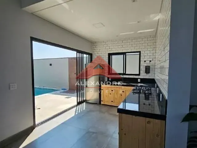 Casa com 350m² 3 quartos e 2 banheiros, à venda, no bairro Condomínio Residencial Mantiqueira em São José dos Campos