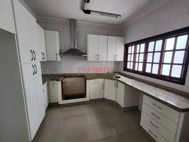 Casa 3 quartos e 2 banheiros, para alugar, no bairro Jardim do Mar em São Bernardo do Campo
