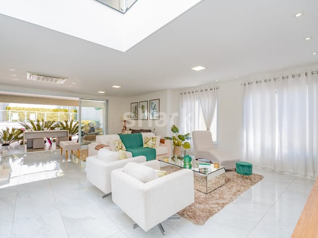 Casa com 609m² 5 quartos e 8 banheiros, à venda, no bairro Alphaville em Santana de Parnaíba