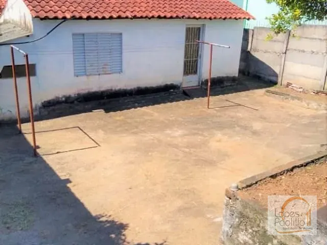 Casa com 275m² 2 quartos e 1 banheiro, à venda, no bairro Centro em Atibaia