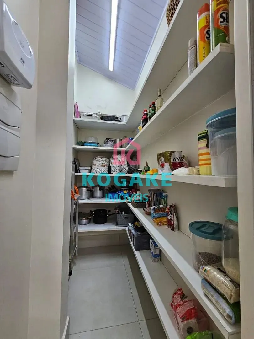 Casa, 3 quartos, 241 m² - Foto 4