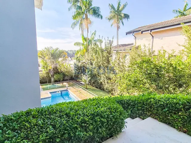 Casa com 756m² 3 quartos e 7 banheiros, à venda ou para alugar, no bairro Chácaras São Bento em Valinhos