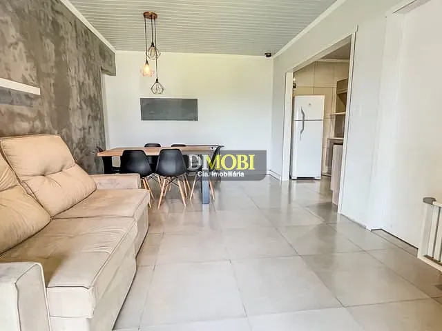 Casa com 300m² 2 quartos e 1 banheiro, à venda, no bairro Jardim do Cedro em Gravataí