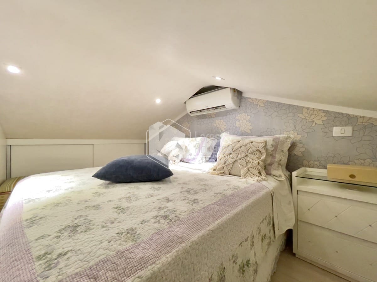 Casa à venda com 4 quartos, 145m² - Foto 41