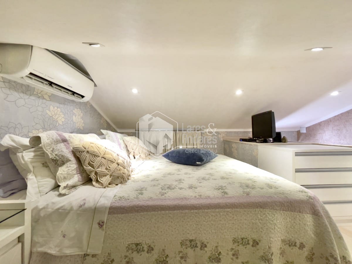 Casa à venda com 4 quartos, 145m² - Foto 44
