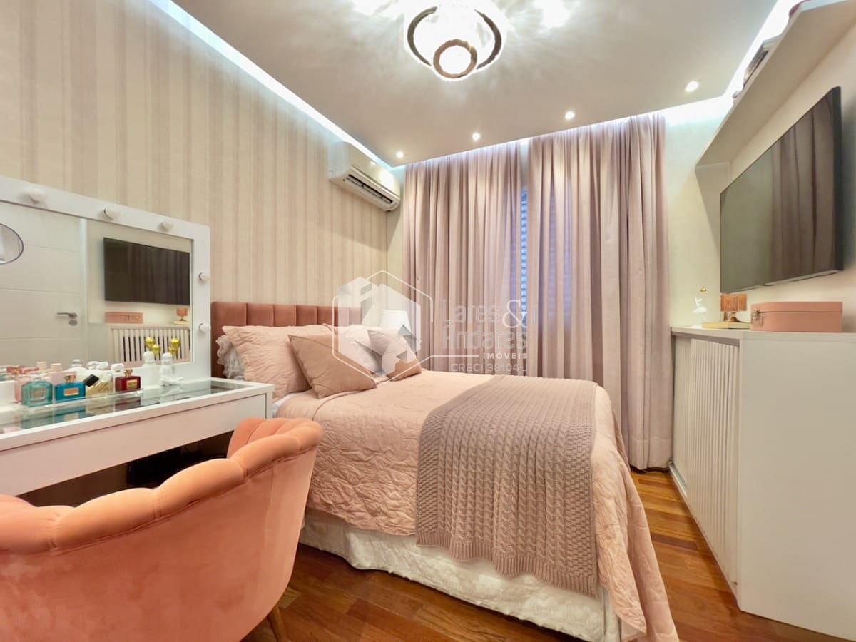 Casa à venda com 4 quartos, 145m² - Foto 32
