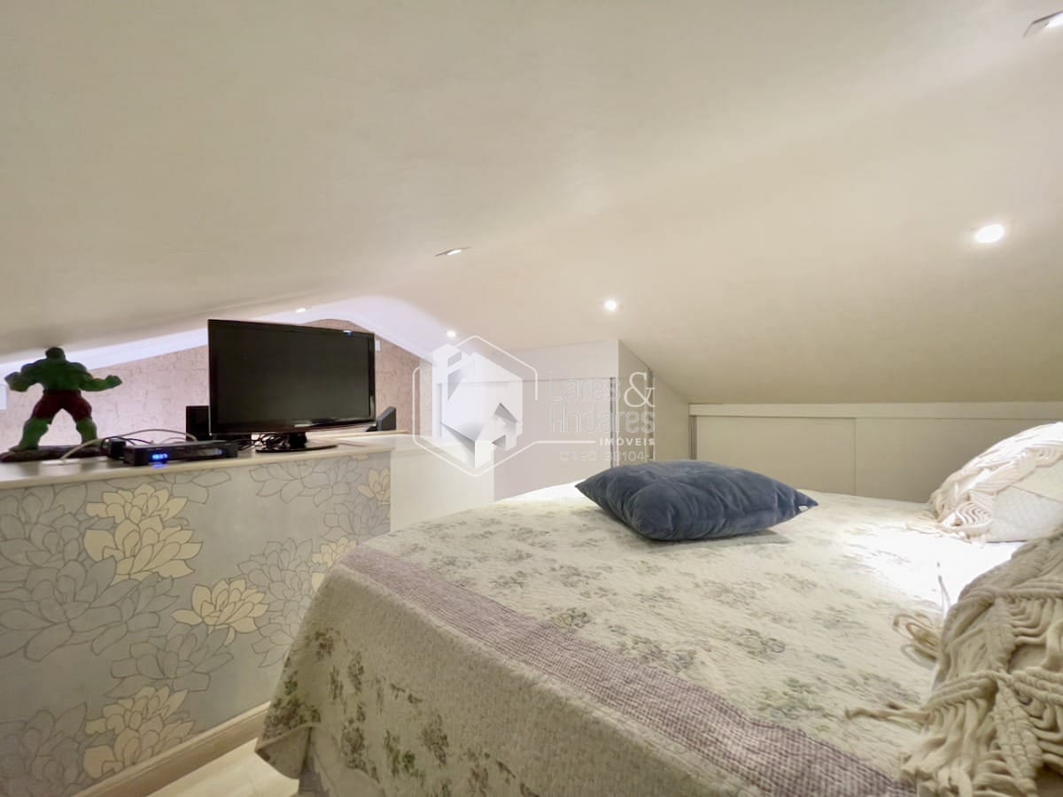 Casa à venda com 4 quartos, 145m² - Foto 42