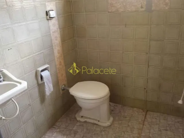 Casa com 150m² 3 quartos e 1 banheiro, à venda, no bairro Maria Áurea em Pindamonhangaba