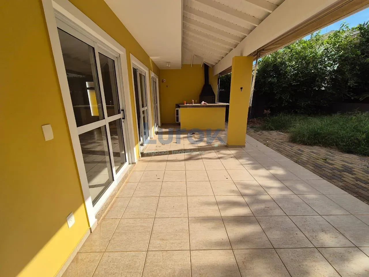Casa, 4 quartos, 220 m² - Foto 35