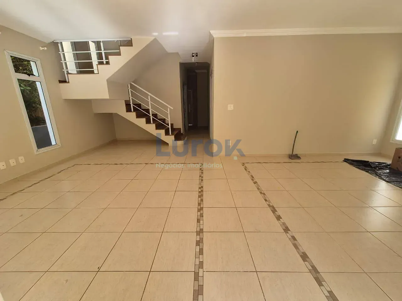 Casa, 4 quartos, 220 m² - Foto 9