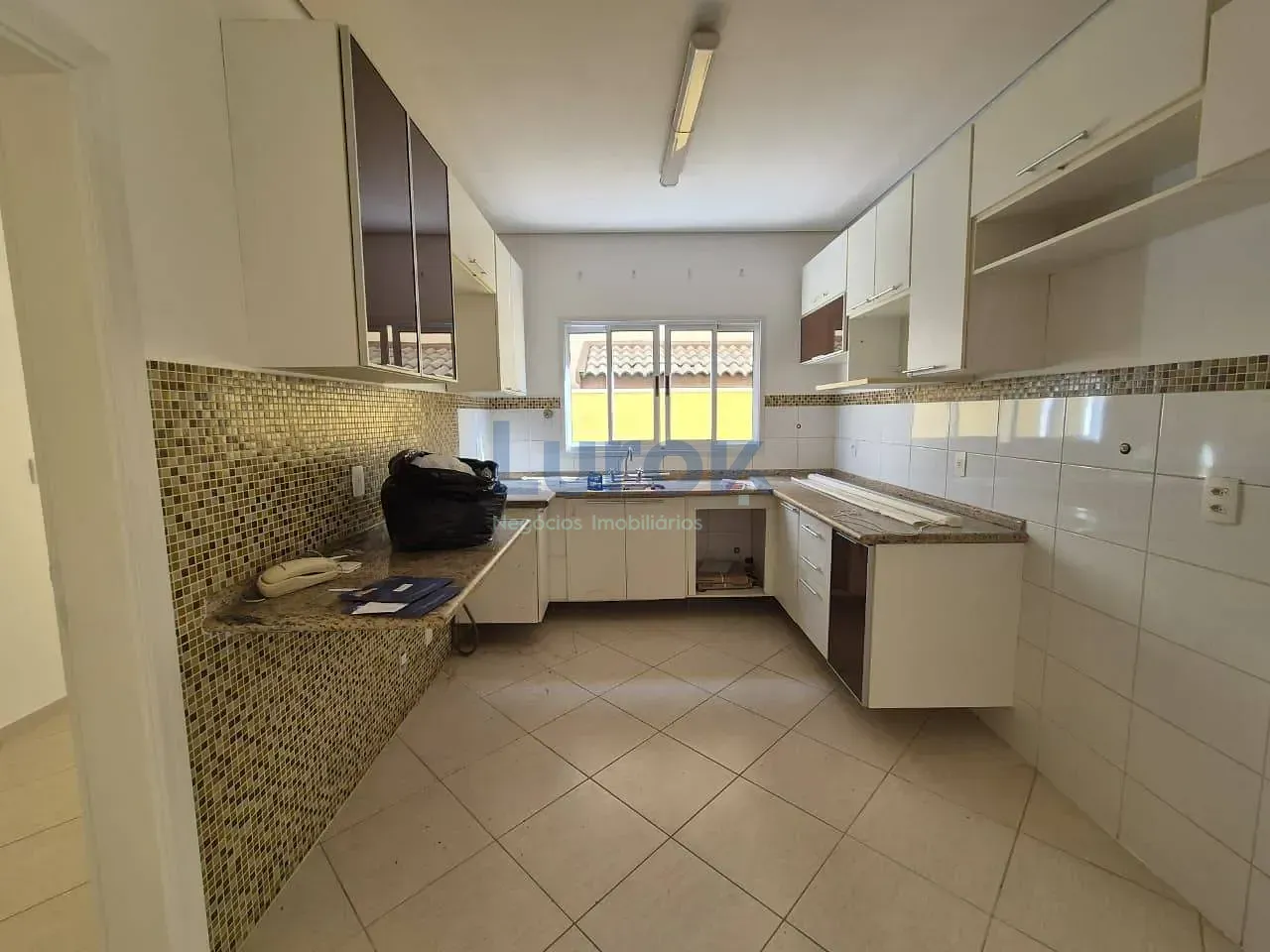 Casa, 4 quartos, 220 m² - Foto 13