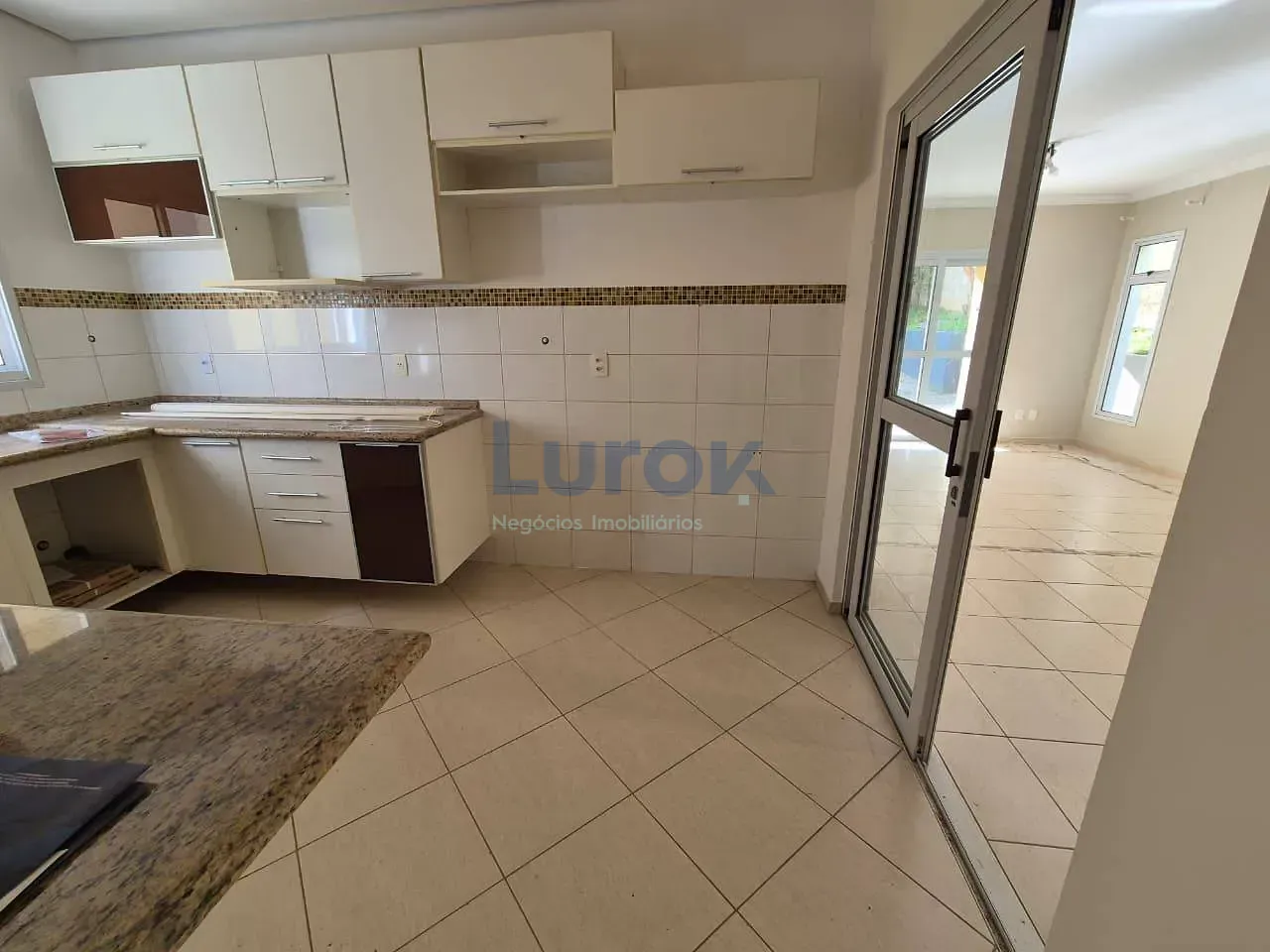 Casa, 4 quartos, 220 m² - Foto 14