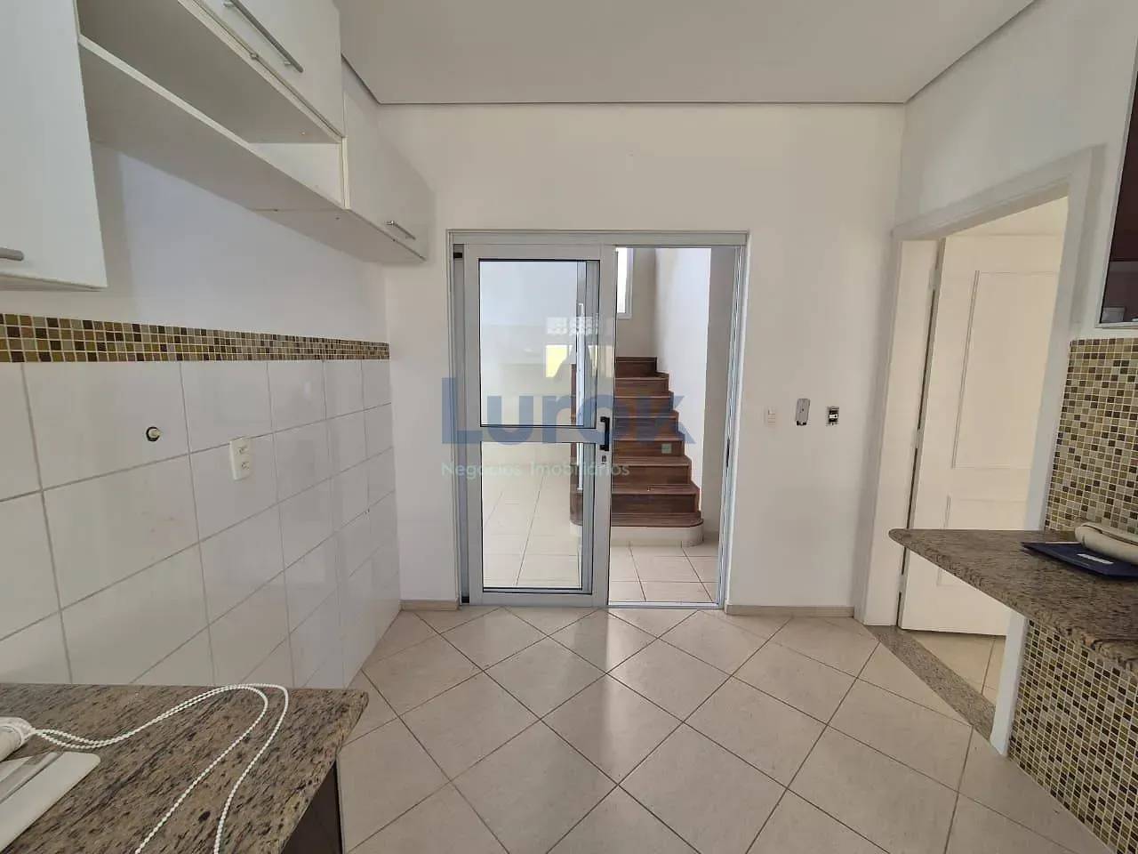 Casa, 4 quartos, 220 m² - Foto 12