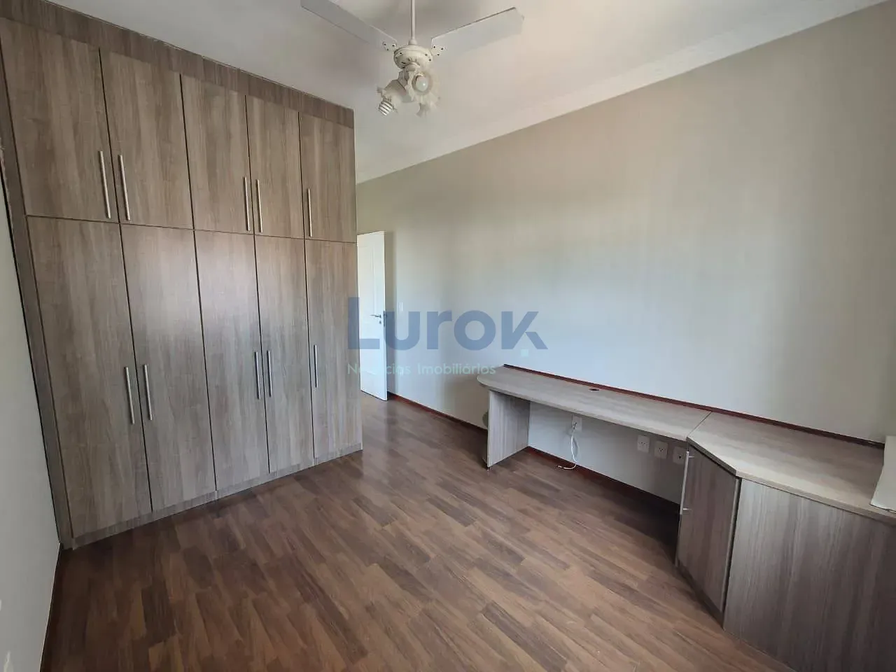 Casa, 4 quartos, 220 m² - Foto 27