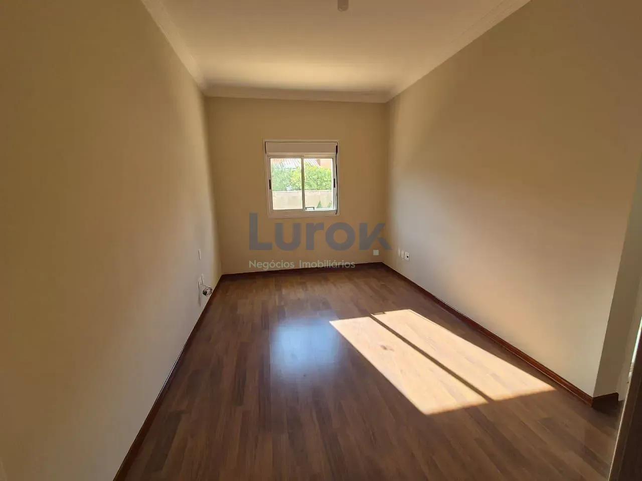 Casa, 4 quartos, 220 m² - Foto 29