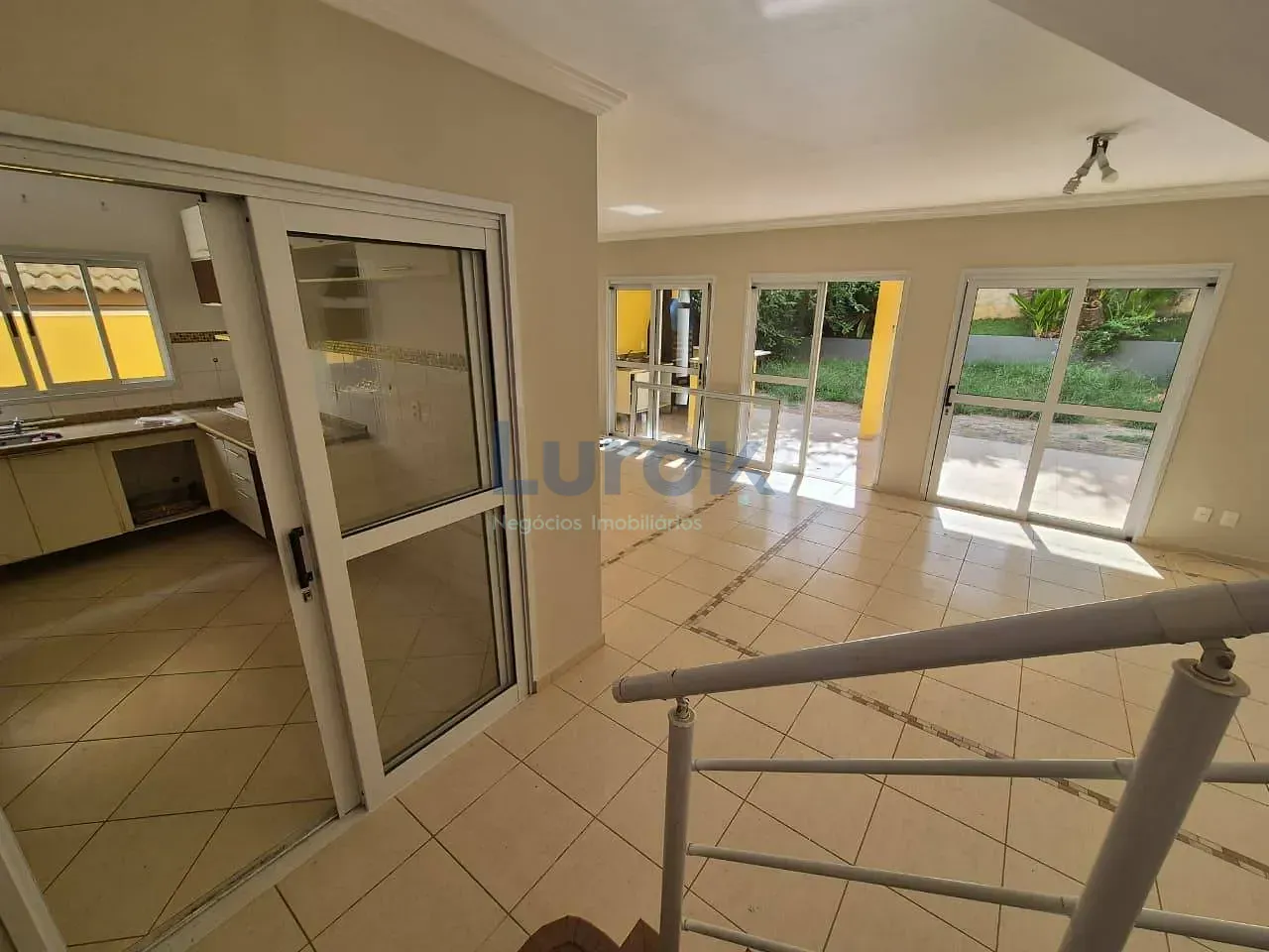 Casa, 4 quartos, 220 m² - Foto 17