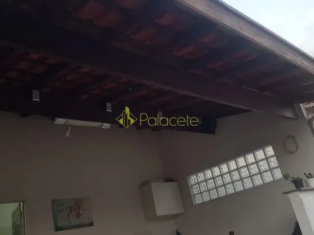 Casa com 310m² 2 quartos e 1 banheiro, à venda, no bairro Jardim Santa Inês I em São José Dos Campos