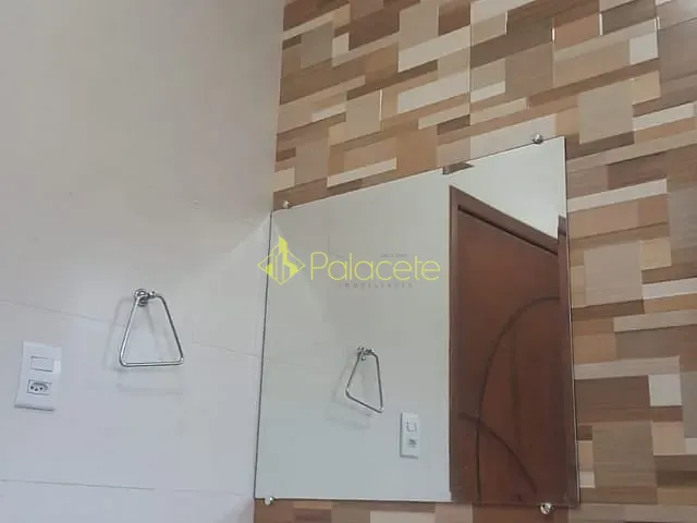Casa com 310m² 2 quartos e 1 banheiro, à venda, no bairro Jardim Santa Inês I em São José Dos Campos