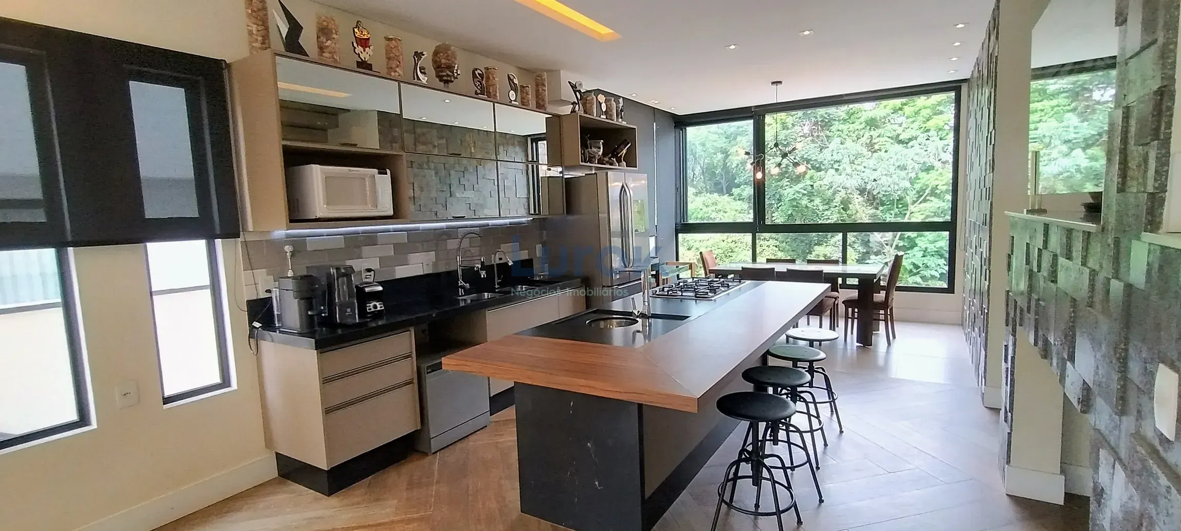 Casa, 3 quartos, 338 m² - Foto 4