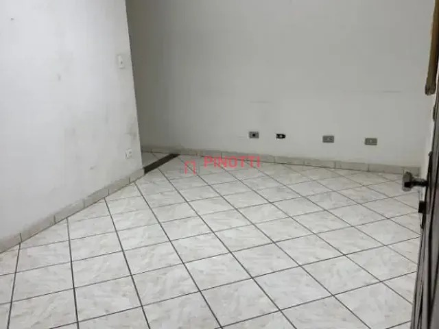 Casa 3 quartos e 2 banheiros, à venda, no bairro Santa Terezinha em São Bernardo do Campo