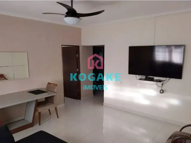 Casa com 300m² 3 quartos e 2 banheiros, à venda, no bairro Santana em São José Dos Campos