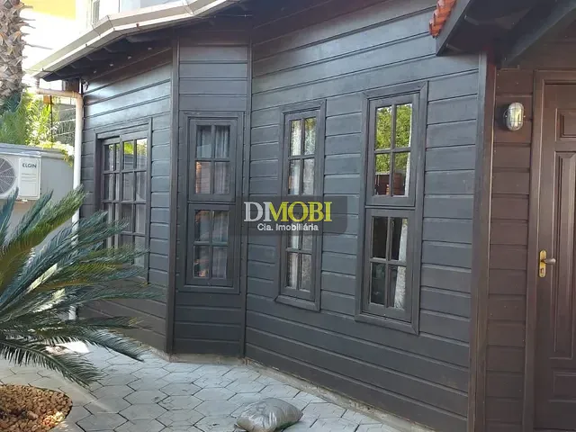 Casa com 425m² 3 quartos e 4 banheiros, à venda, no bairro Dom Feliciano em Gravataí