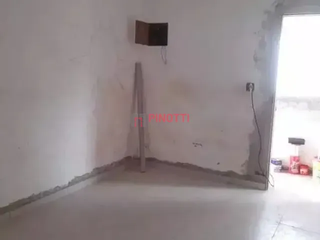Casa 2 quartos e 2 banheiros, para alugar, no bairro Ferrazópolis em São Bernardo do Campo