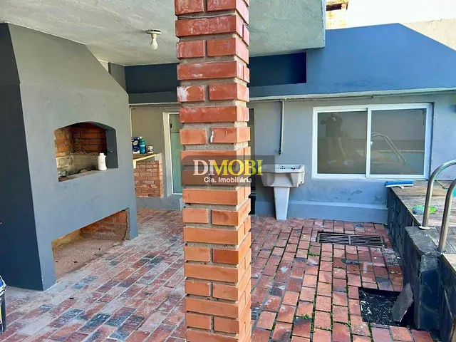 Casa com 166m² 3 quartos e 2 banheiros, à venda, no bairro Dom Feliciano em Gravataí