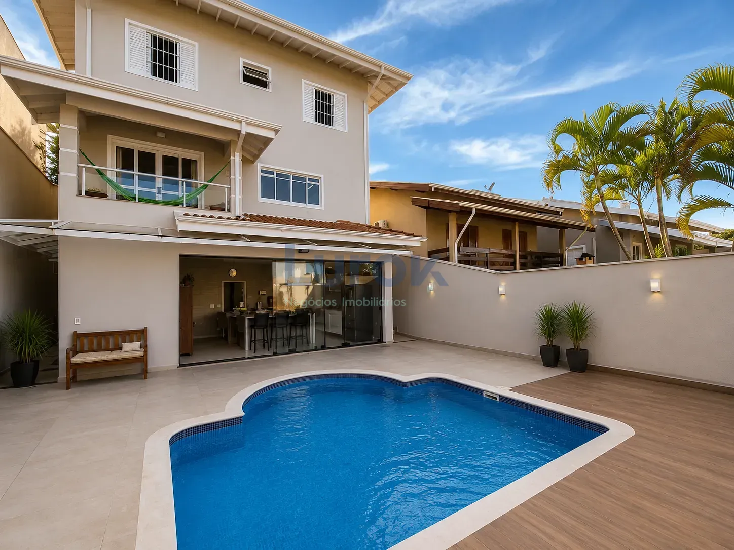 Casa, 3 quartos, 284 m² - Foto 52
