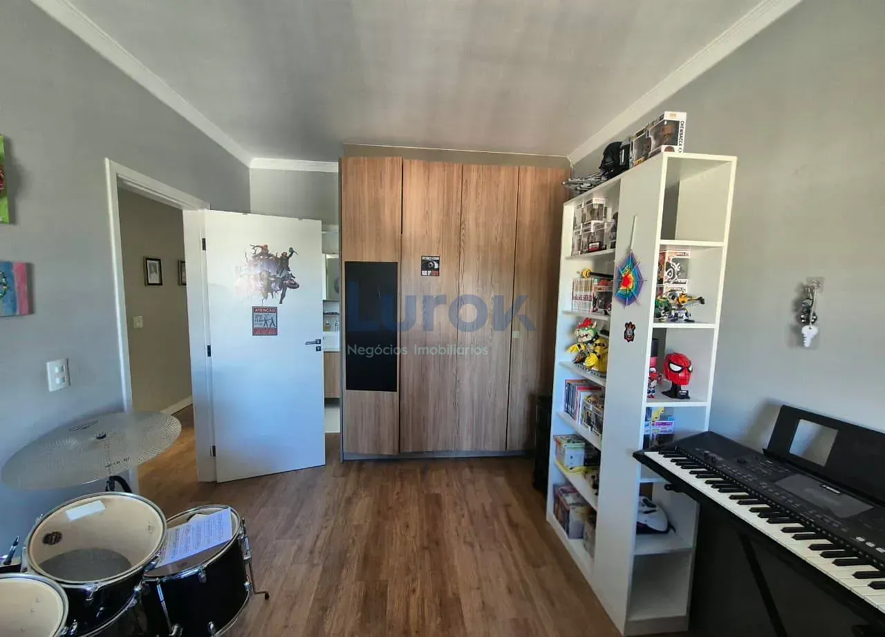 Casa, 3 quartos, 284 m² - Foto 32