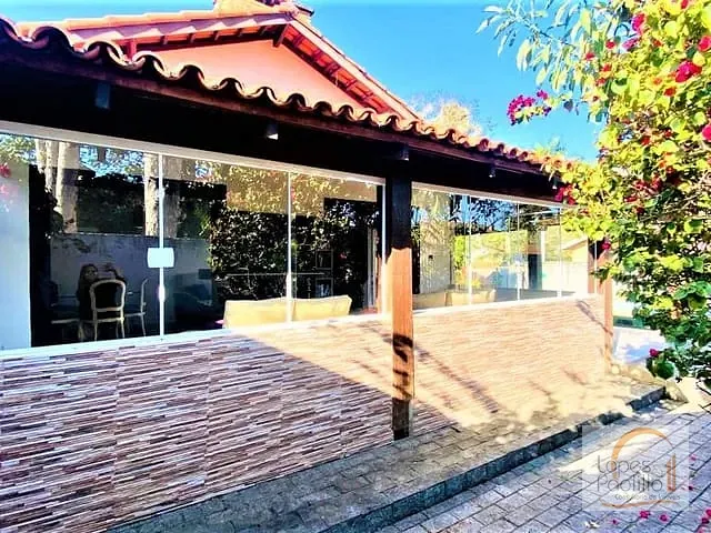 Casa com 424m² 3 quartos e 3 banheiros, à venda, no bairro Retiro das Fontes em Atibaia