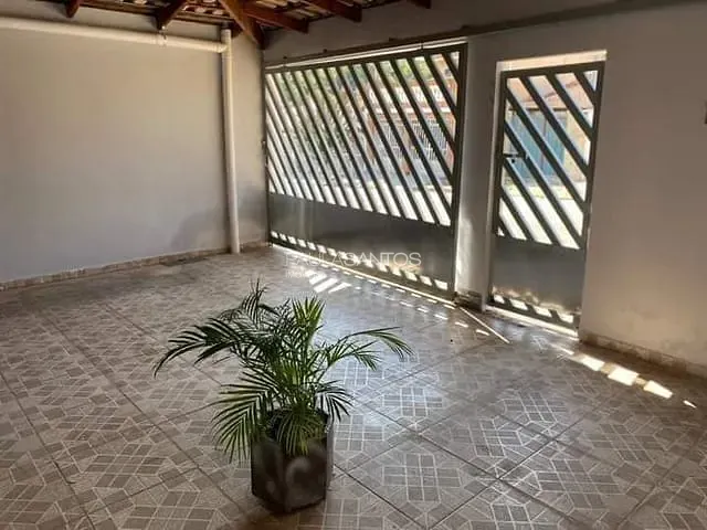 Casa com 304m² 4 quartos e 4 banheiros, à venda, no bairro Nova Araçoiaba em Araçoiaba da Serra