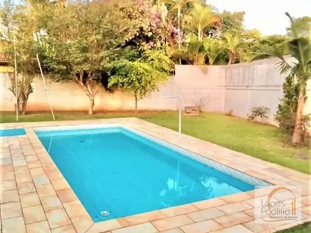 Casa com 440m² 3 quartos e 2 banheiros, à venda, no bairro Jardim Paulista em Atibaia