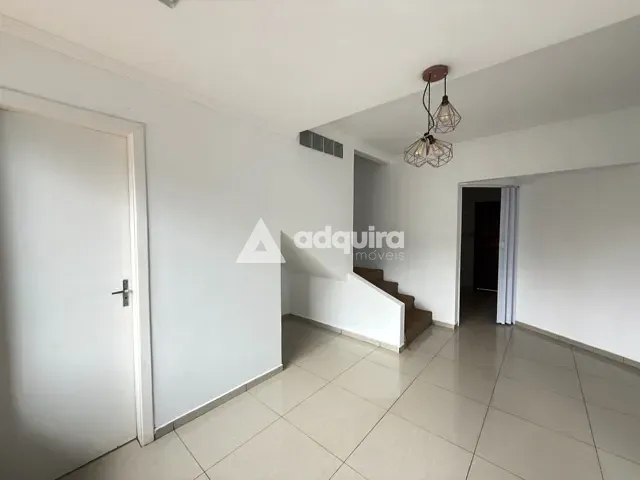 Casa 3 quartos e 3 banheiros, para alugar, no bairro Ronda em Ponta Grossa