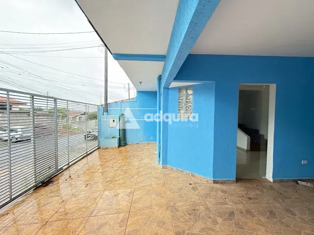 Casa 3 quartos e 3 banheiros, para alugar, no bairro Ronda em Ponta Grossa