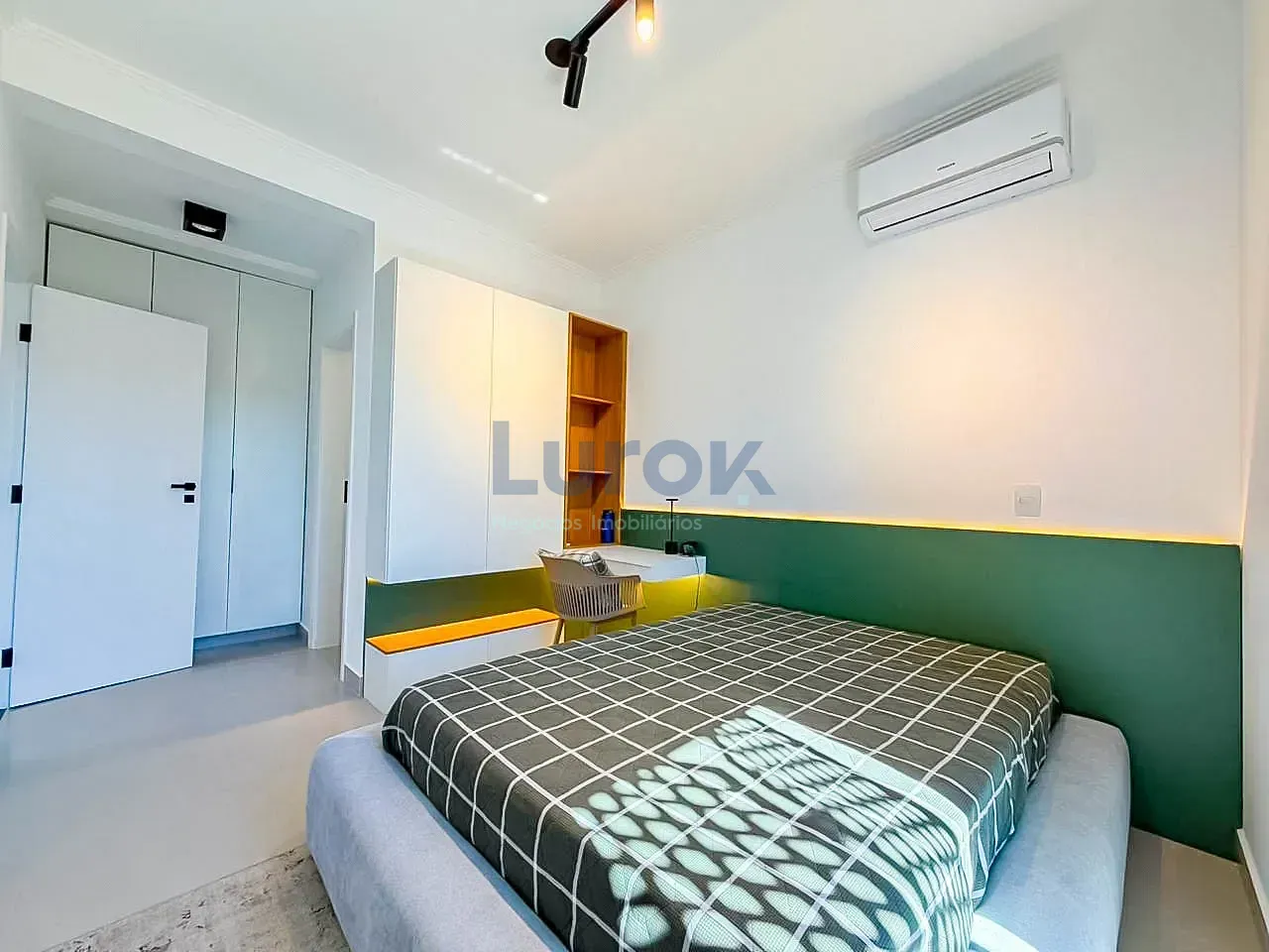 Casa, 4 quartos, 312 m² - Foto 24