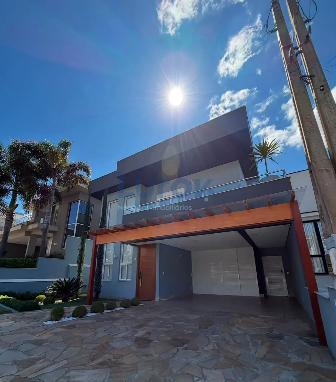 Casa, 3 quartos, 249 m² - Foto 2