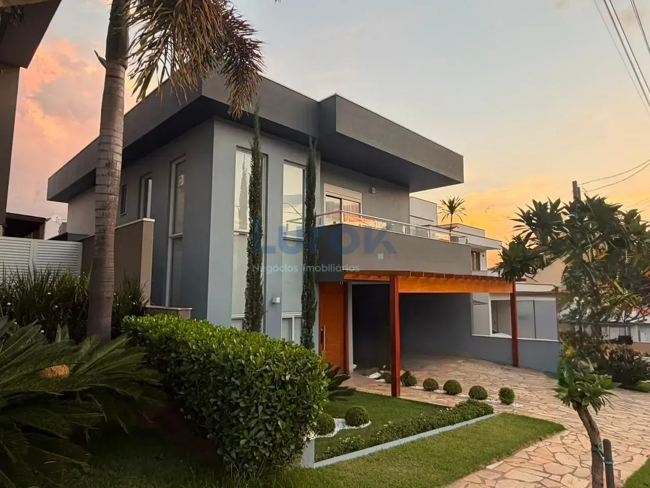 Casa, 3 quartos, 249 m² - Foto 3