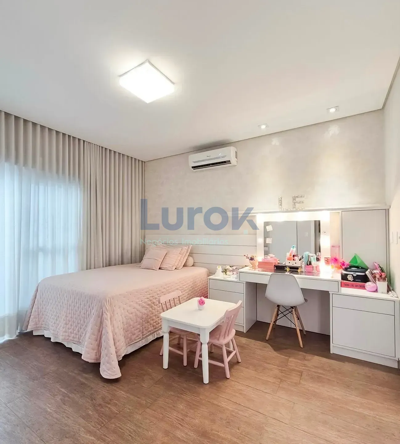 Casa, 3 quartos, 249 m² - Foto 8