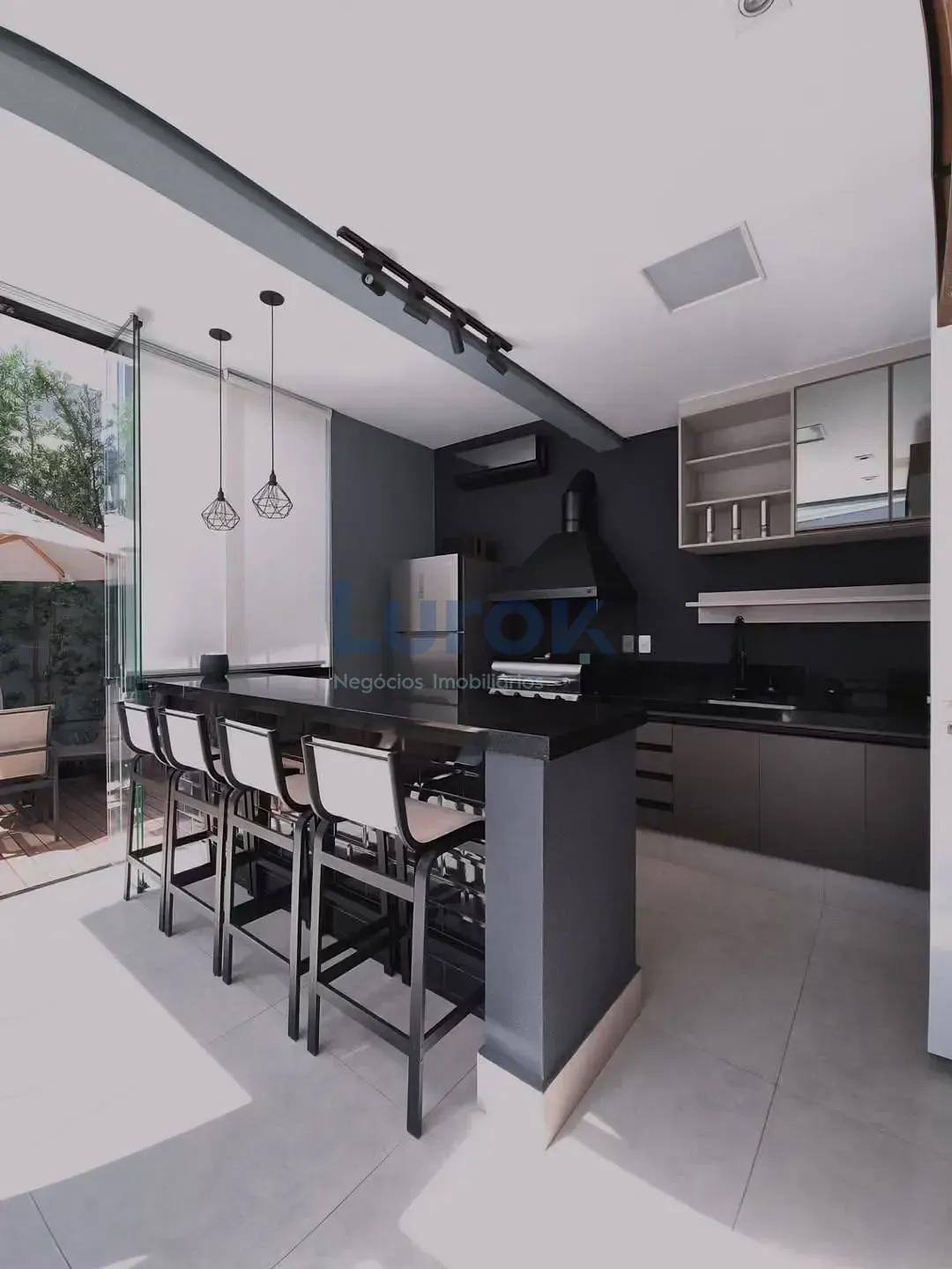 Casa, 3 quartos, 249 m² - Foto 13