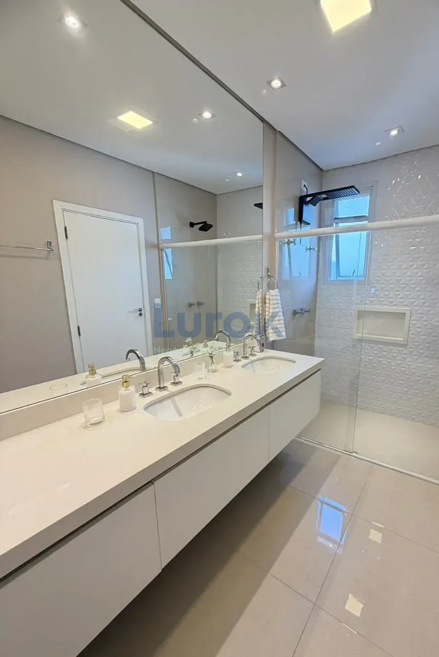 Casa, 3 quartos, 249 m² - Foto 23