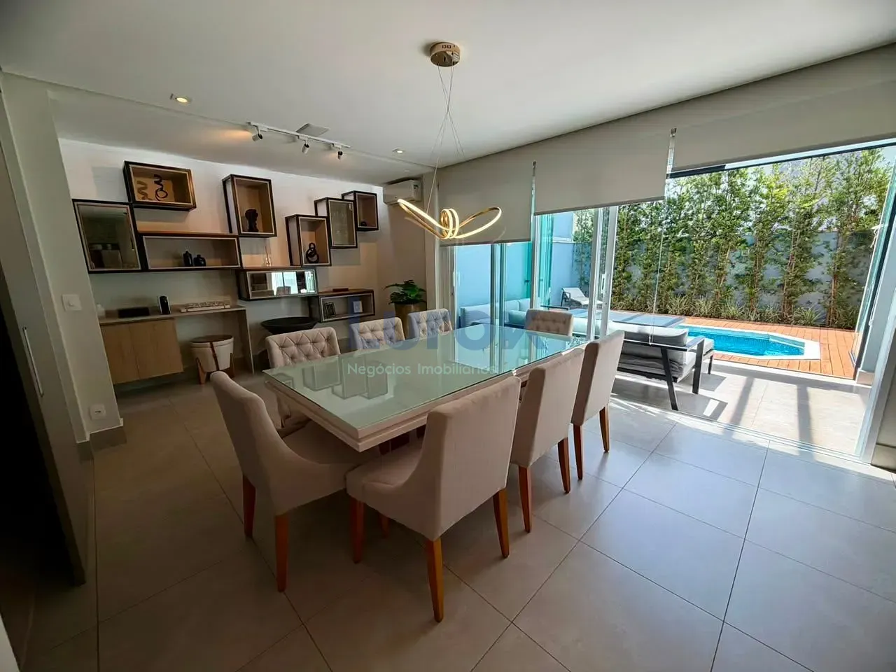 Casa, 3 quartos, 249 m² - Foto 24