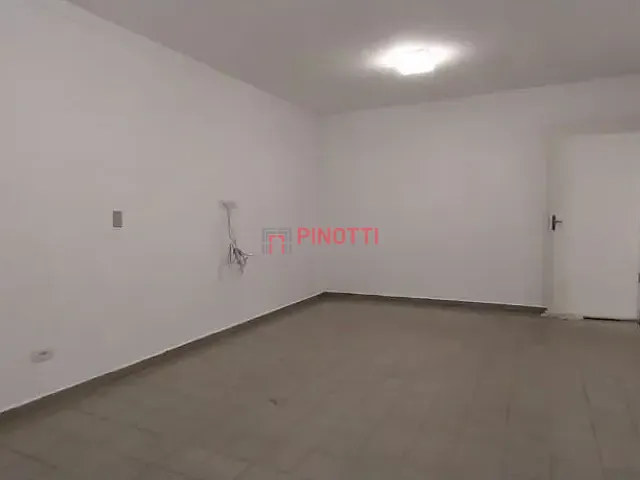 Casa 3 quartos e 2 banheiros, para alugar, no bairro Vila Júpiter em São Bernardo do Campo